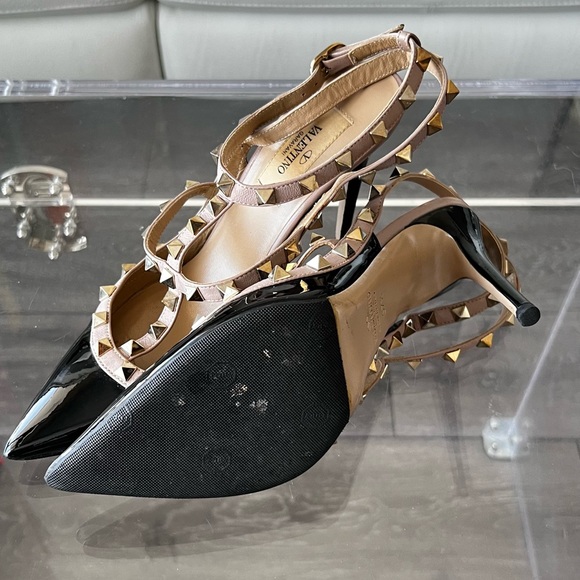Valentino Rockstud Patent Lesther Pump Heels - Picture 10 of 10